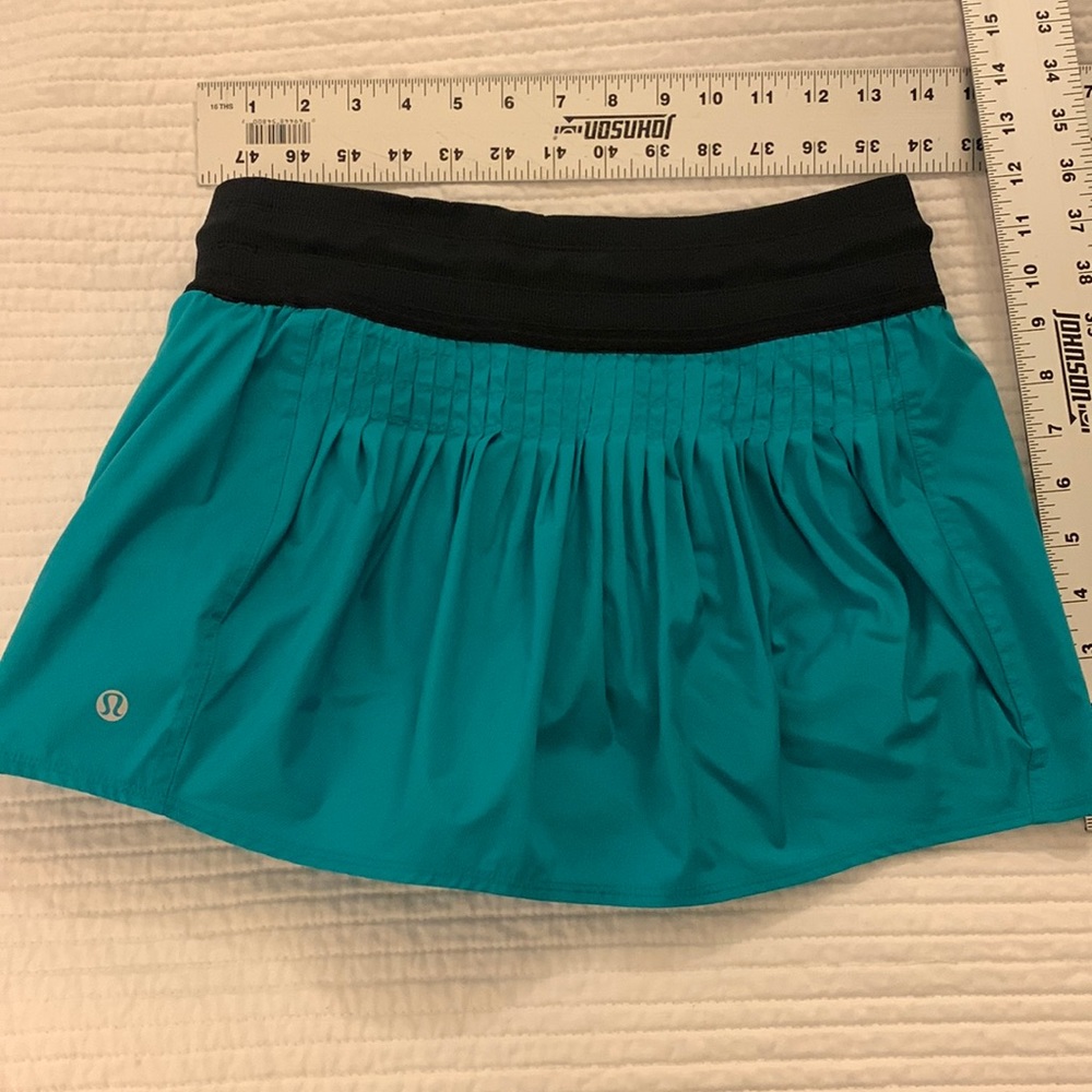 Lululemon skirt